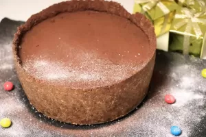 明日はバレンタインということでチョコケーキを作りましたのサムネイル