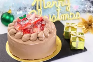 クリスマスケーキ作りましたのサムネイル